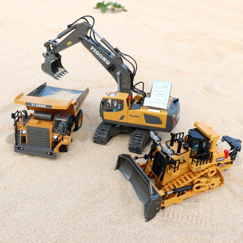 4 in 1 Remote Control Excavator Construction Vehicle Set - Image 3