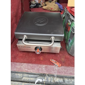 Blackstone Portable Outdoor Griddle with Hood Carry Bag Tool Kit photo review